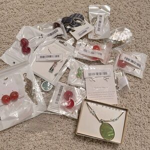 Random fashion jewelry.